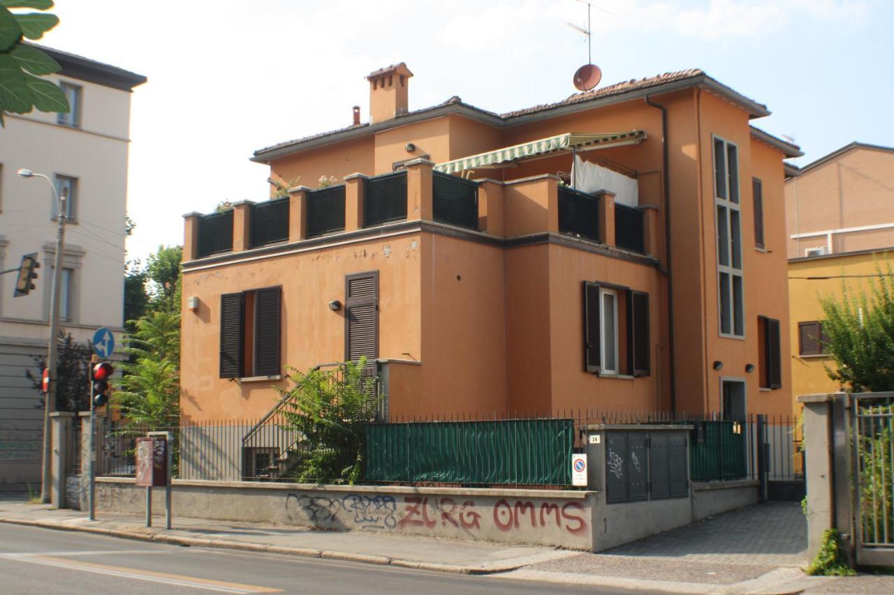 Serlio 24 2 Bologna Bagian luar foto